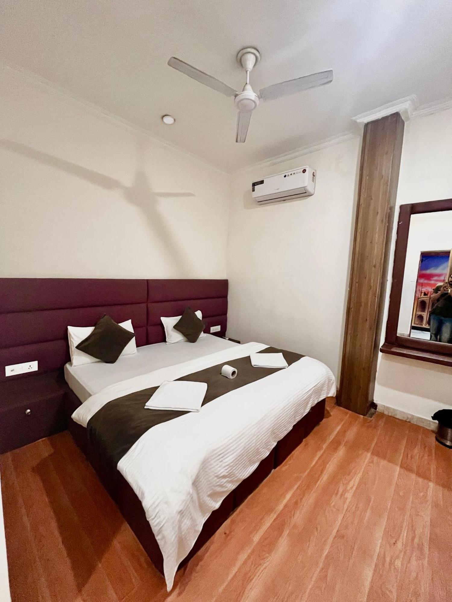 Hot - House Of Travellers Taj View Hostel Agra  Exterior photo